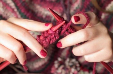 7 benefici del lavorare a maglia per la salute