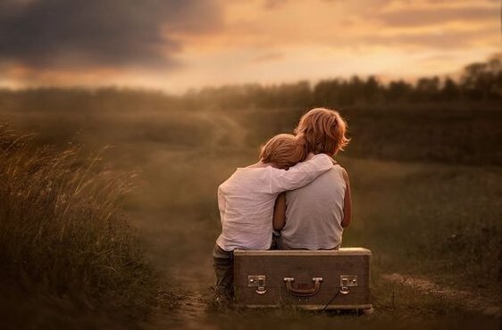 Figli di genitori emotivamente immaturi: infanzie perse