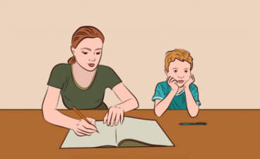 "Mamma, mi aiuti a fare i compiti?": 5 consigli per seguire al meglio i figli
