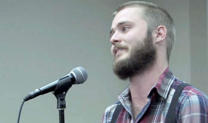 La straziante dichiarazione d’amore del poeta affetto da Disturbo Ossessivo-Compulsivo