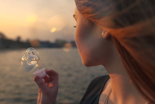Sentire la mancanza di qualcuno non significa che vogliamo che torni