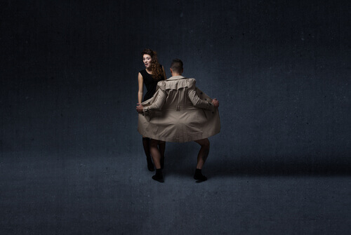 Esibizionismo: cause di questa parafilia sessuale