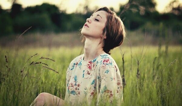 Mente silenziosa: chiavi del pensiero rilassato