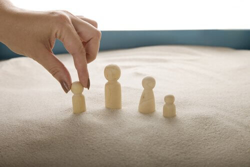 Gioco della sabbia: tecnica psicoterapeutica