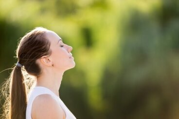 Calmare l'ansia con 3 esercizi di respirazione