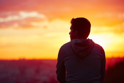 Desiderare troppo qualcosa che non arriva