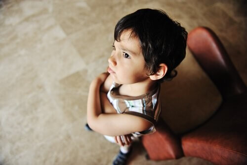 Il bambino simmetrico, un fenomeno inquietante