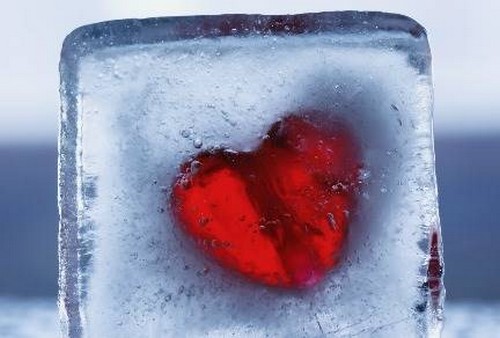 Freddezza emotiva e partner alessitimico