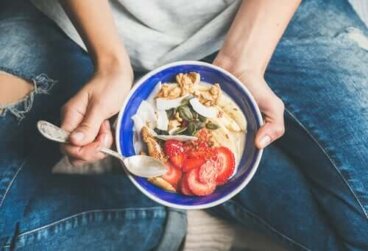 Alimentazione cosciente: il rapporto col cibo