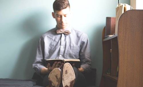 Quarantena in piccoli spazi: il mondo tra quattro pareti