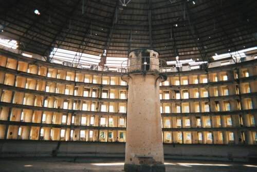 Il panopticon di Foucault: siamo osservati