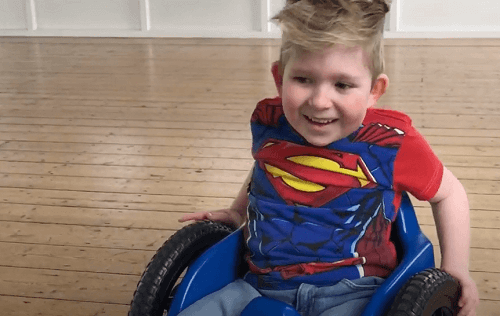 La storia di Noah Wall: il cervello cresce