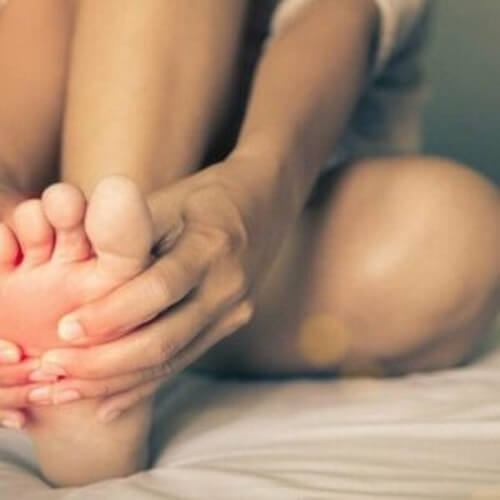 Sindrome dei piedi brucianti: cos'è?