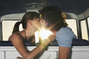 Tipi di bacio (e il loro significato)