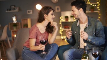 10 tecniche di seduzione per attrarre in modo autentico